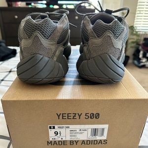 yeezy 500
